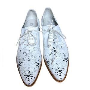 Dorking By Fluchos Platform Oxford Perforated Starburst White Leather Cruise